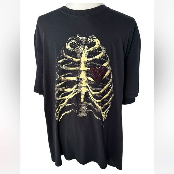 Boohoo Mens Black Oversized Skelton Heart Rhinestone T-Shirt - Picture 3 of 6